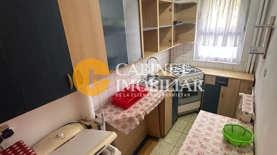 PODU ROS - 2 CAMERE - ETAJUL 2 - MOBILAT SI UTILAT - Poză 5