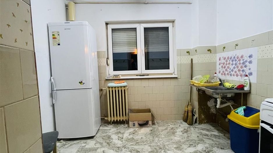 Apartament cu 2 camere semidecomandat Rogerius - Poză 7