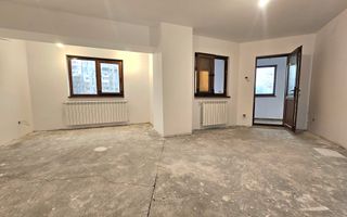Apartament 3 camere de vânzare – Zona Boema, 98 mp Complet renovat - Poză 2