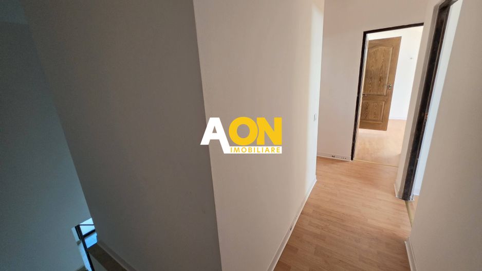 Apartament 5 camere, renovat, 68 mp utili + mansarda 52 mp,  Cetate - Poză 12