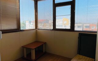 Apartament spațios cu 3 camere, 2 băi și 3 balcoane – I.C. Frimu, 80mp - Poză 12