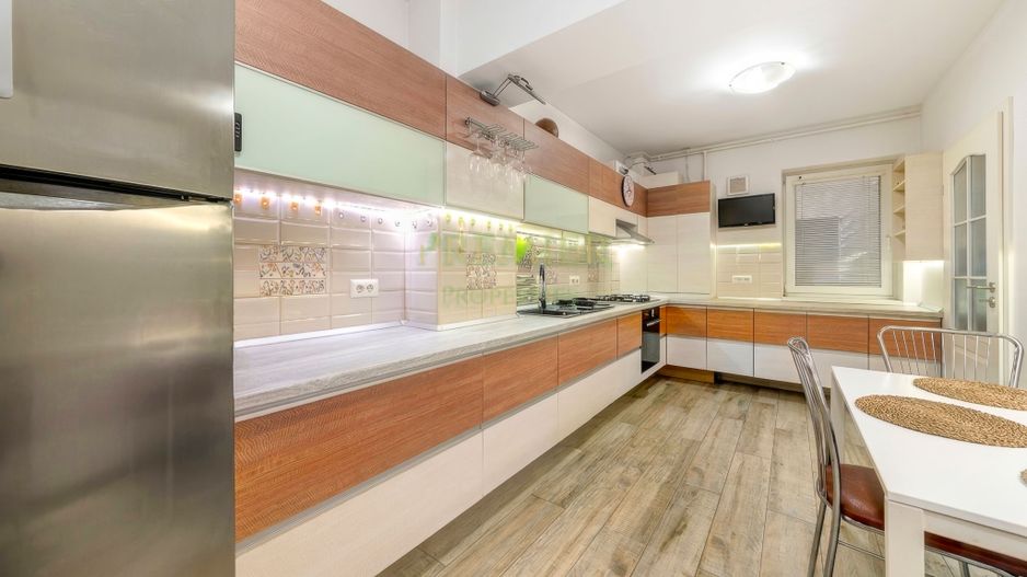 Penthouse cu terasă panoramică de 53 mp, garaj subteran – Sector 1,  an 2020 - Poză 13