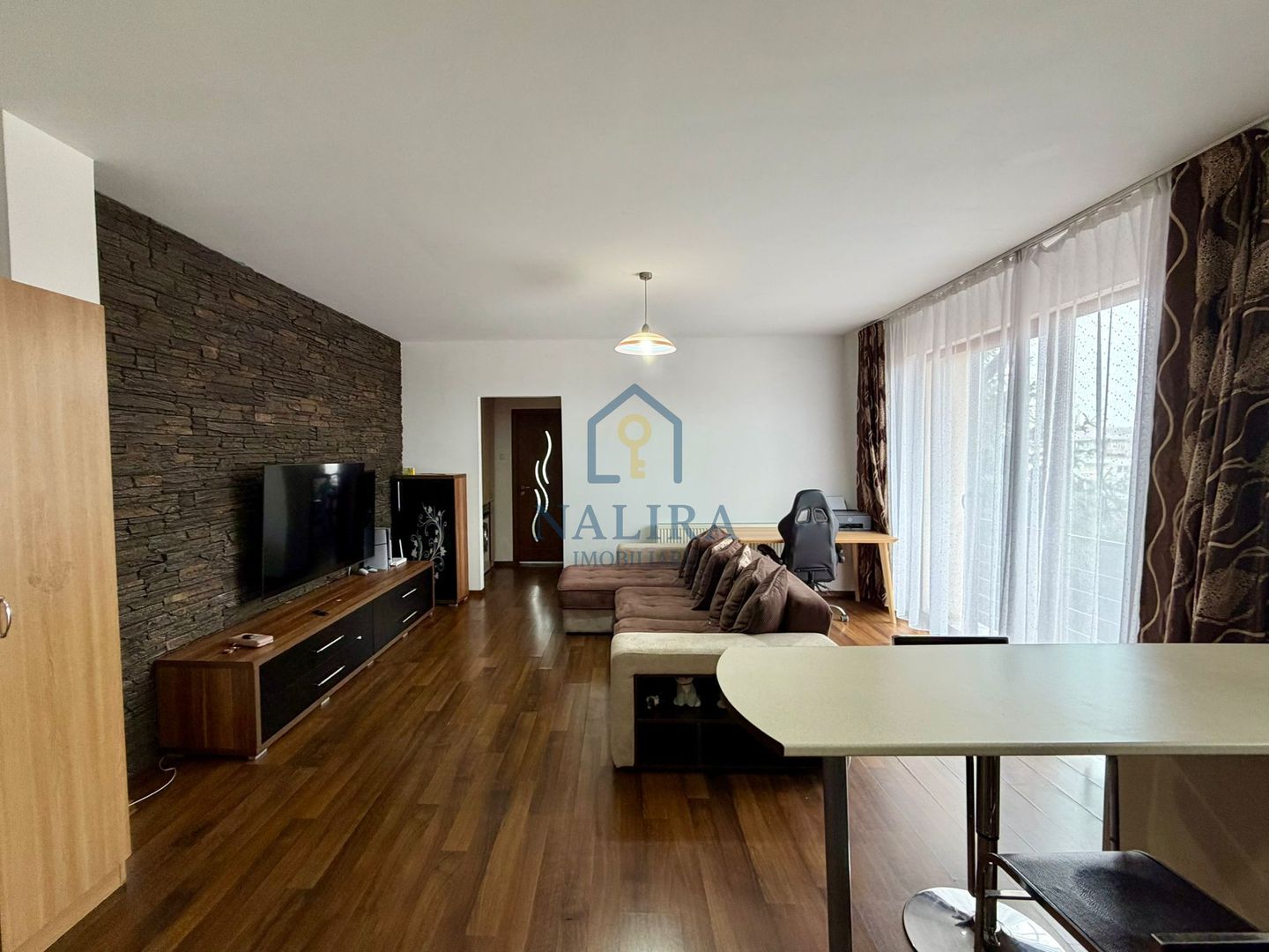 Apartament cochet cu 2 camere - Poză 9