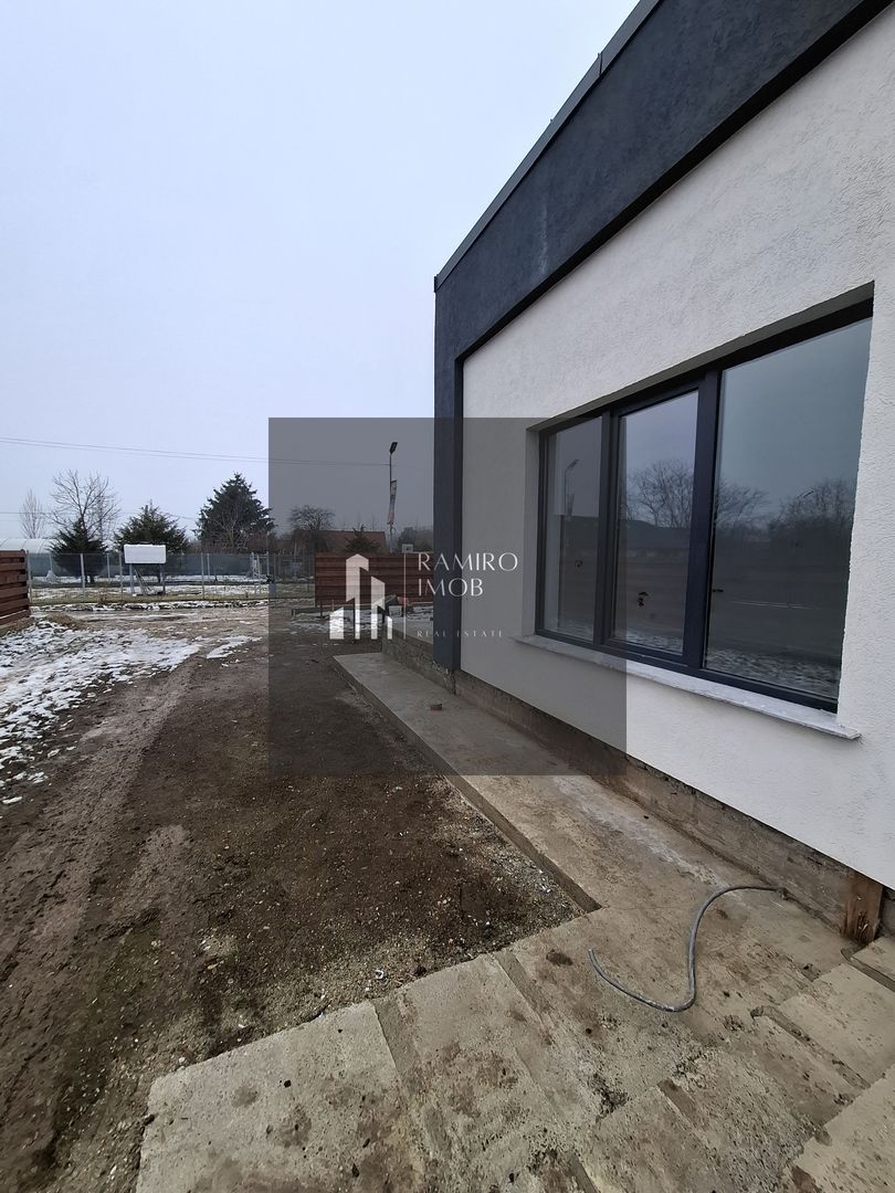 DUPLEX 3 Camere , TERASA SI CURTE. - Poză 4