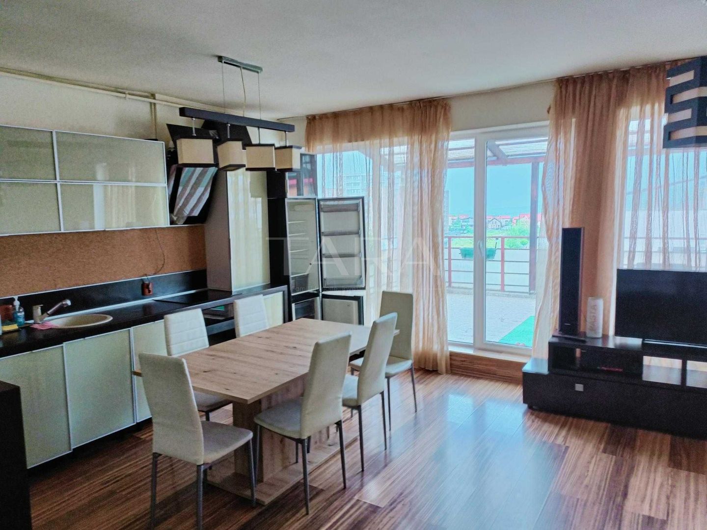 Apartament premium 3 camere, terasă 34 mp – Buna Ziua - Poză 3