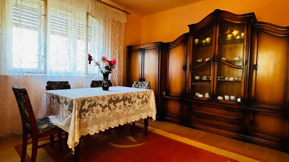 Casa cu 1430 mp teren, la 20 km de Oradea - Poză 10