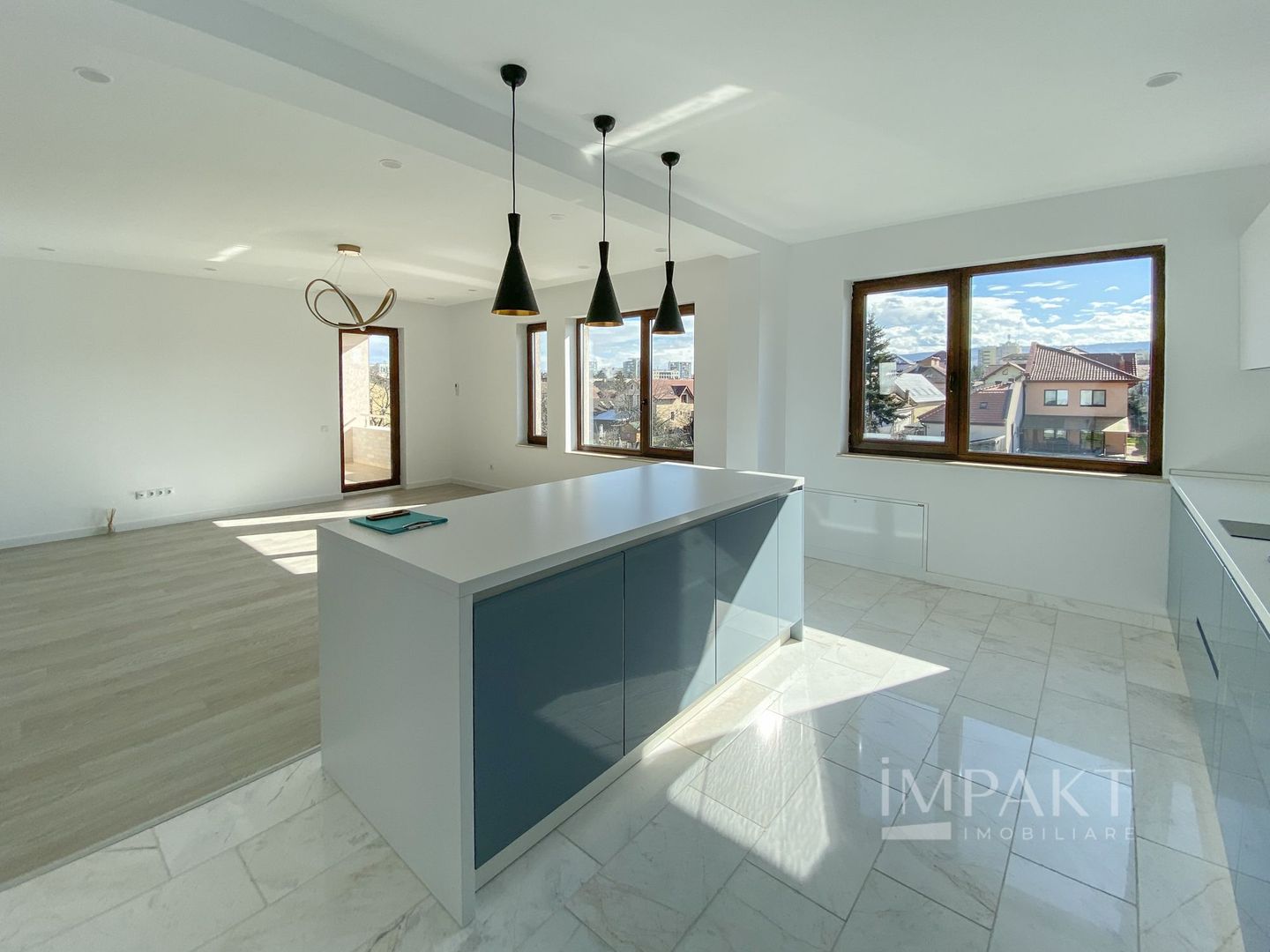 Va propunem spre inchiriere un spatiu pentru birou in Gheorgheni. - Poză 1