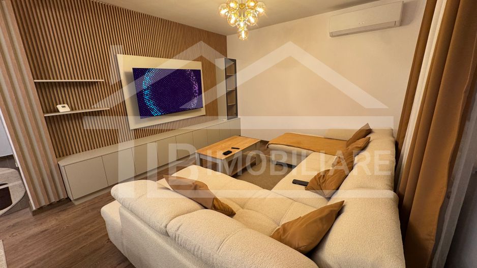 Casa cu 4 camere, 160 mp, Zona Sancraiu de Mures - Poză 1