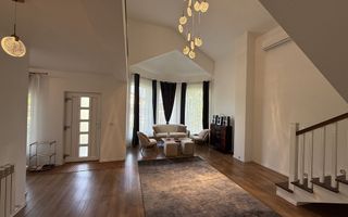 Casă de vânzare în Holboca, zonă centrală, lângă primărie - Poză 2