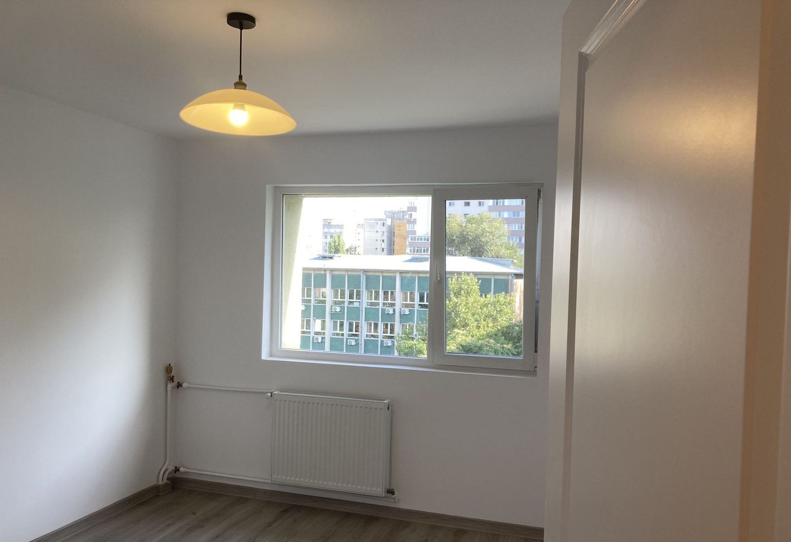 Vanzare Apartament 2 camere 47 mp, bloc reabilitat termic, renovat 2026 - Poză 3