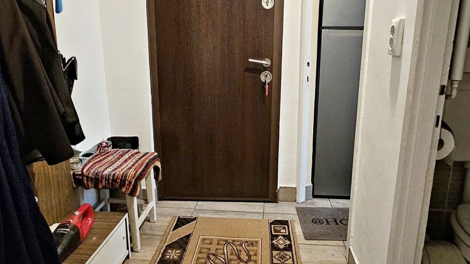 Garsonieră decomandată, etaj 2, balcon, bloc izolat – Astra, Str. Uranus - Poză 6