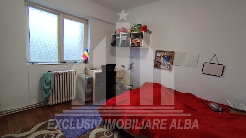 Apartament 4 camere decomandate | 2 bai | 2 balcoane | 77 mp | Cetate - Poză 6