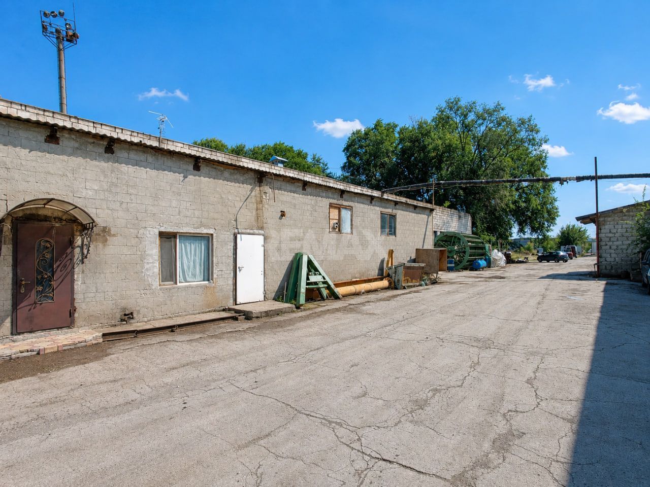 Spațiu industrial în chirie | 650 m² + teren 15 ari | Sângera, Chișinău - Poză 4