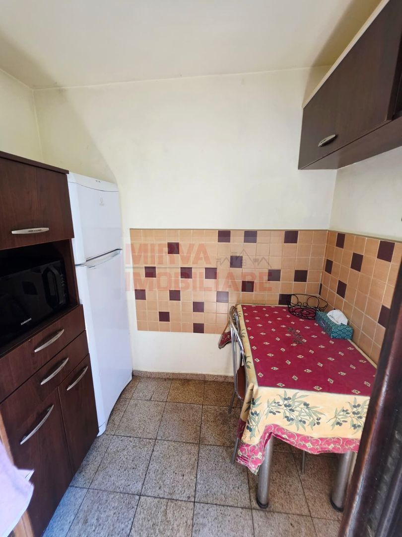 Apartament 3 camere decomandat | zona Baraolt | Mobilat si utilat - Poză 12