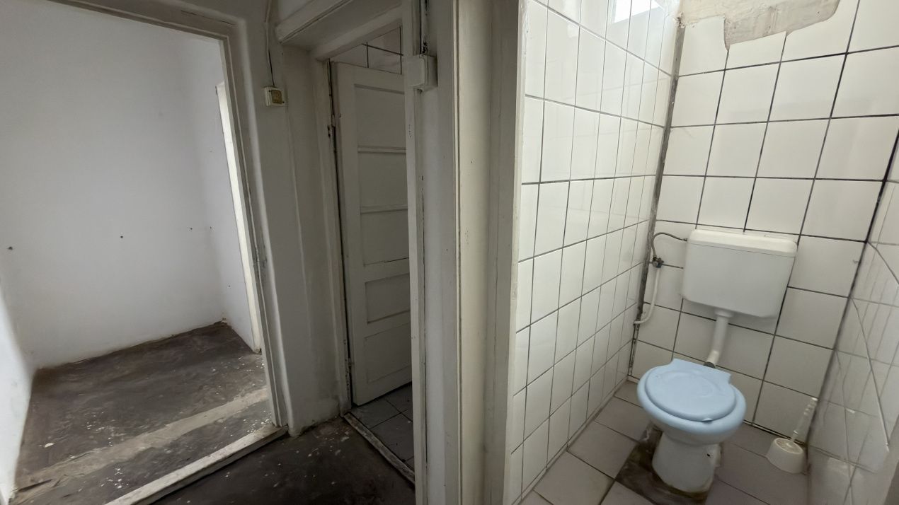 Inchiriere Clădire Producție, Depozitare 278 mp -Teren 1380 mp - Carei - Poză 8
