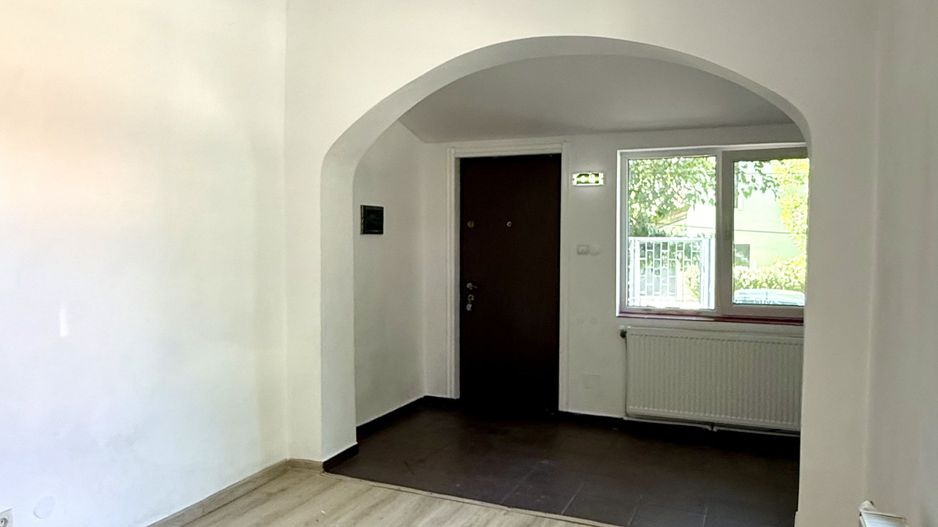 IMOBIL CU MULTIPLE DESTINATII - Poză 3