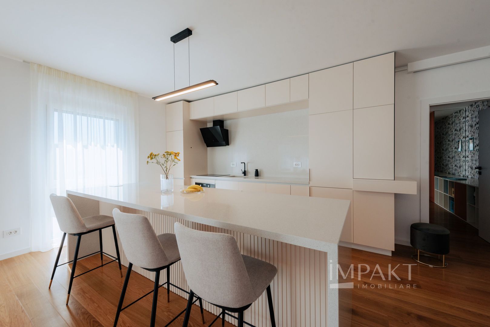 Apartament deosebit cu 4 camere la 5 minute de UMF - Poză 8