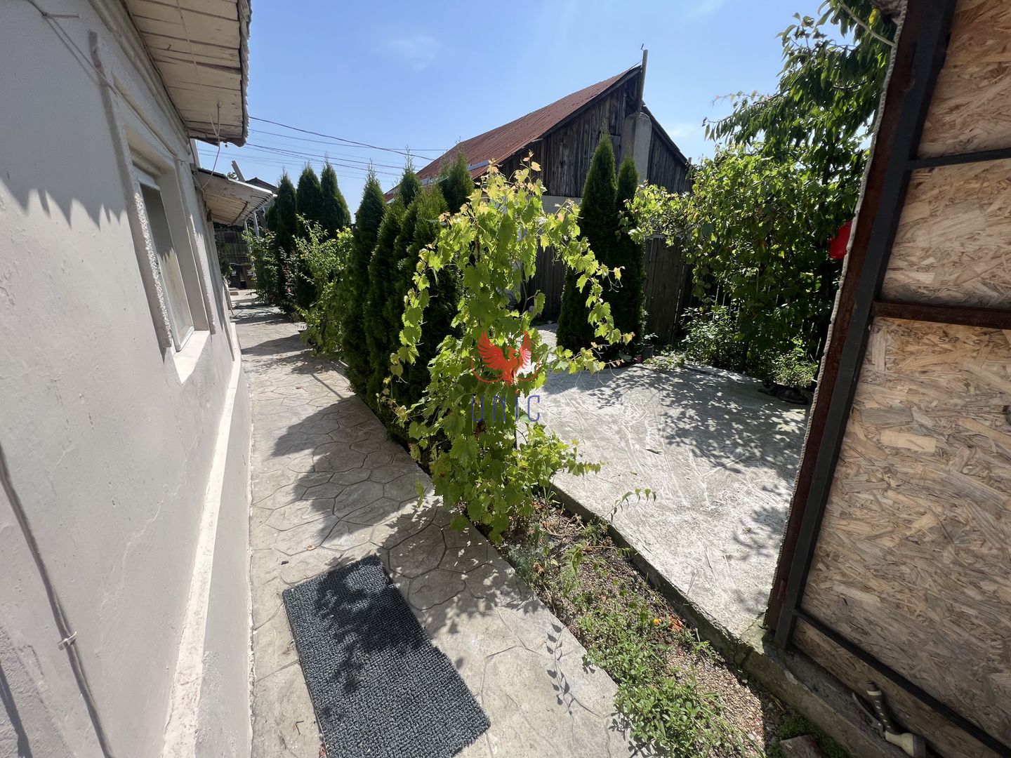 Casa Impartita in 3 Apartamente, Bariera Valcii - Poză 15