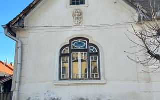 Casă în Curte Comună | 53 Mp | Pivniță Amenajată | Zona Piața Cluj - Poză 1