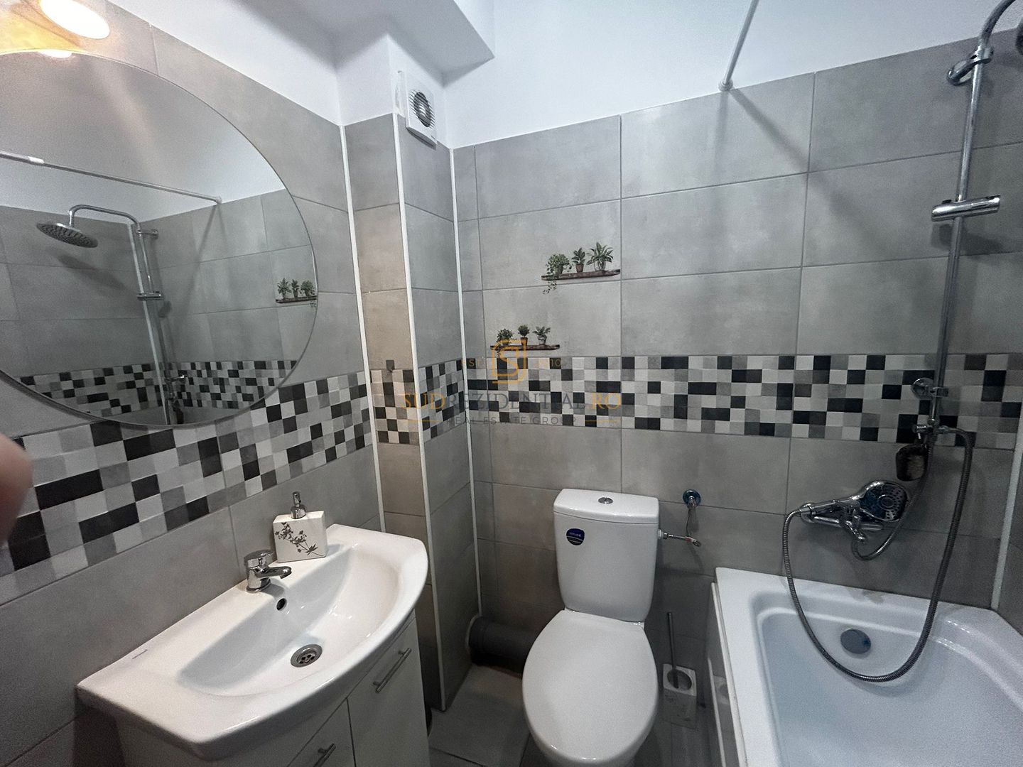 Apartament 2 camere + curte proprie, acces rapid metrou Berceni - Poză 7