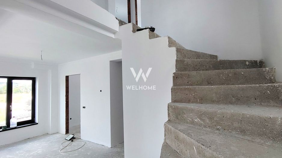 Casa Sibiu -  4 camere, 2 bai, curte - Poză 4