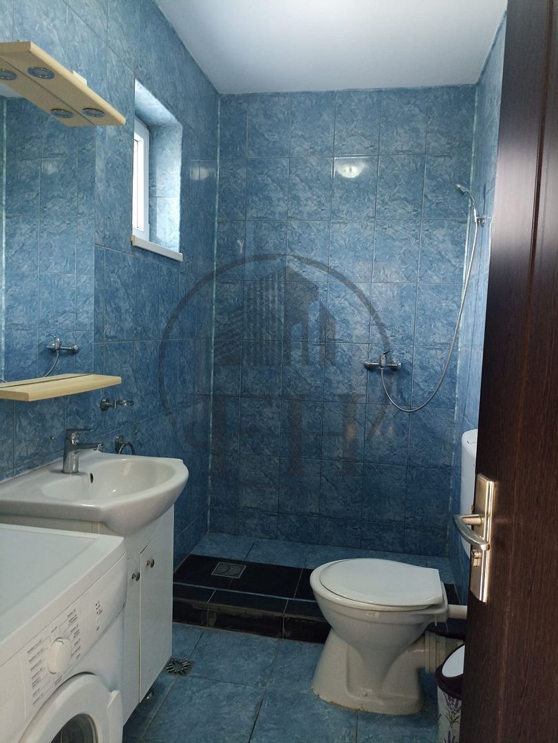 Casă / Vilă cu 3 camere de închiriat în Elvila, Constanta - Poză 2