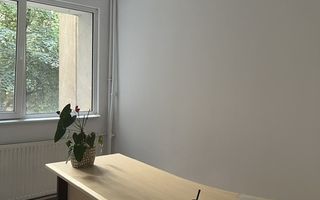 Spațiu birouri 2 camere | Universitate | 40 mp | 350 € - Poză 1