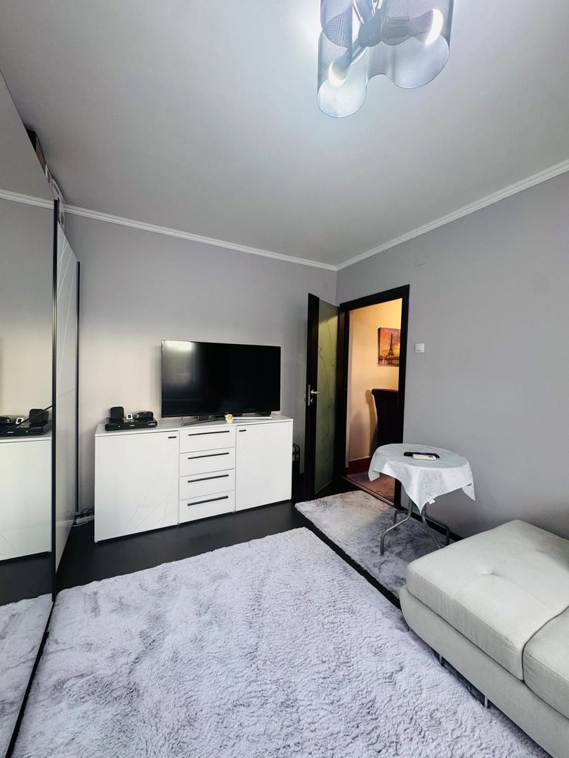 Apartement 2 camere Iosia - Poză 2