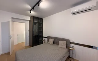 Vila urbana cu gradina langa parc in Tunari - Poză 29