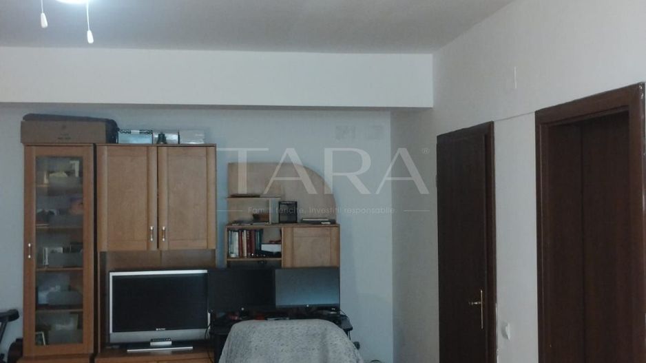 Apartament cu 2 camere de vânzare – Calea Turzii, aproape de OMV - Poză 4