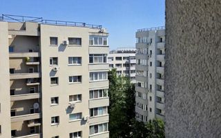 Apartament 3 camere Câmpia Libertății Titan I etaj 10/10 I COMISION 0% - Poză 1