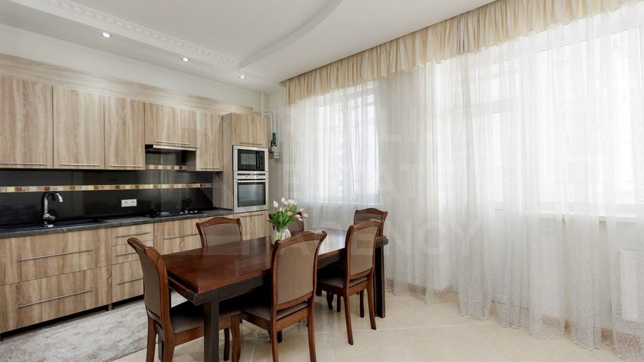 Chirie, apartament, 3 camere, strada Anestiade, Centru - Poză 3