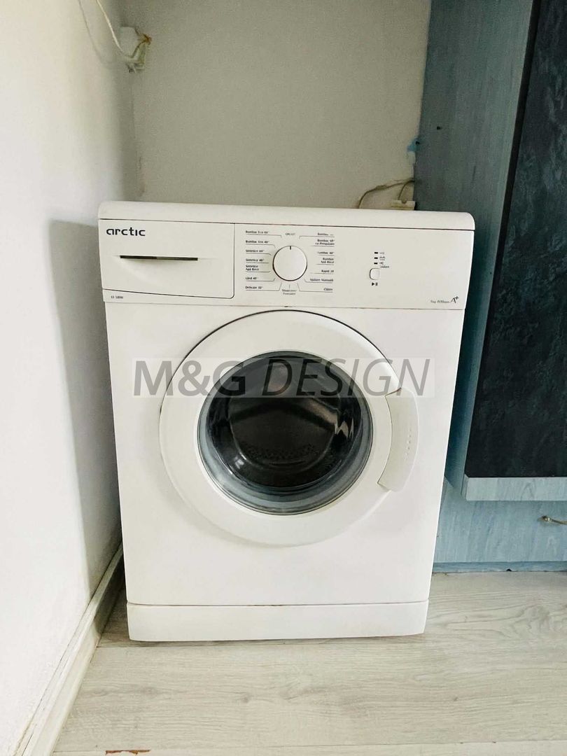 Garsoniera  zona Blascovici mobilat - Poză 8