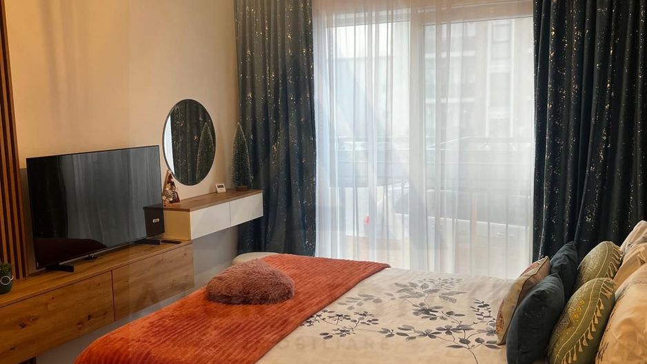 Apartament ultrafinisat 2 camere curte proprie si parcare in Selimbar - Poză 10