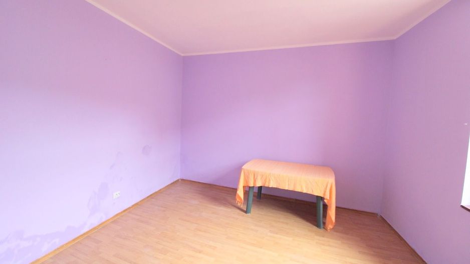 De vanzare casa cu 3 camere, zona Port, 65.000 euro - Poză 3