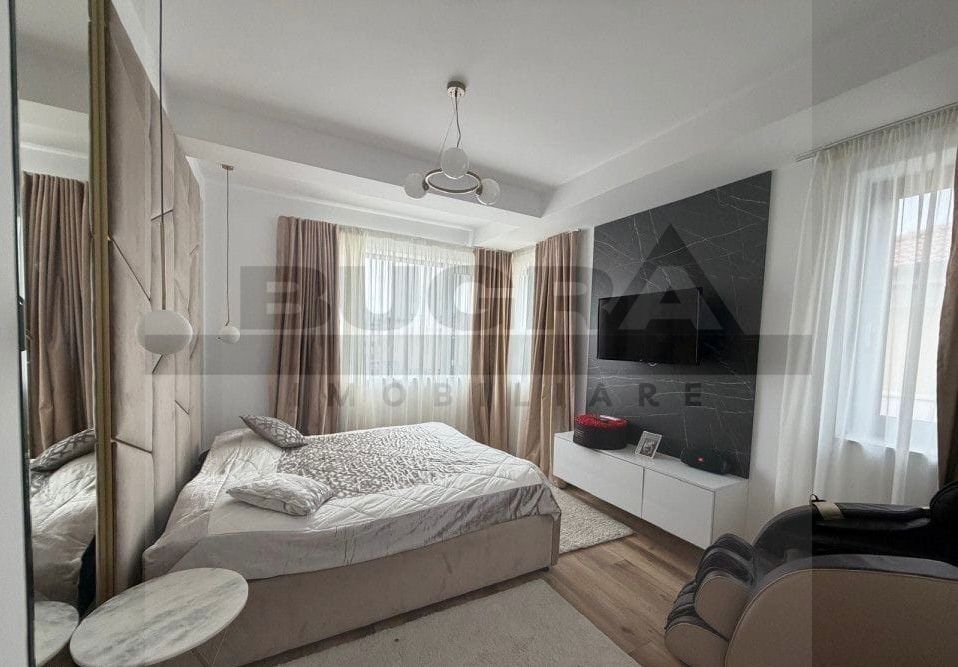 Duplex 190 mp utili, 200 teren, terasa 80 mp, cartier Voronet - Poză 1