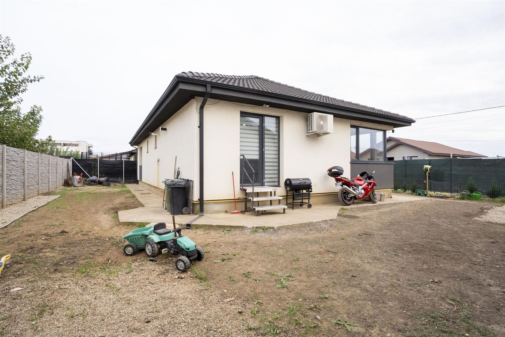 Casa Santandrei 4 camere 2 bai - Poză 10