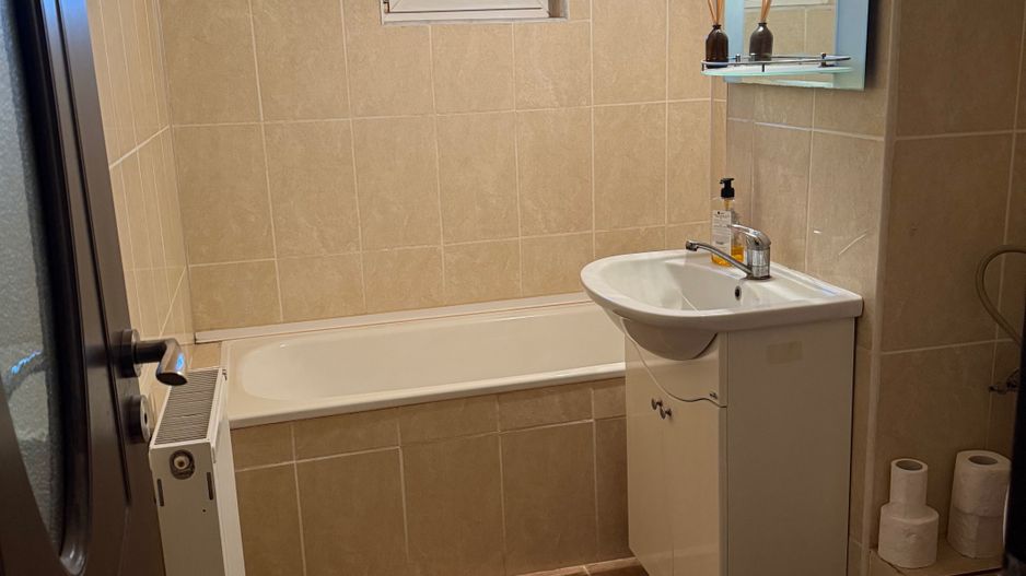 Soarelui | 3 camere | Decomandat | 2 băi | 2 balcoane | Etaj 3 - Poză 8