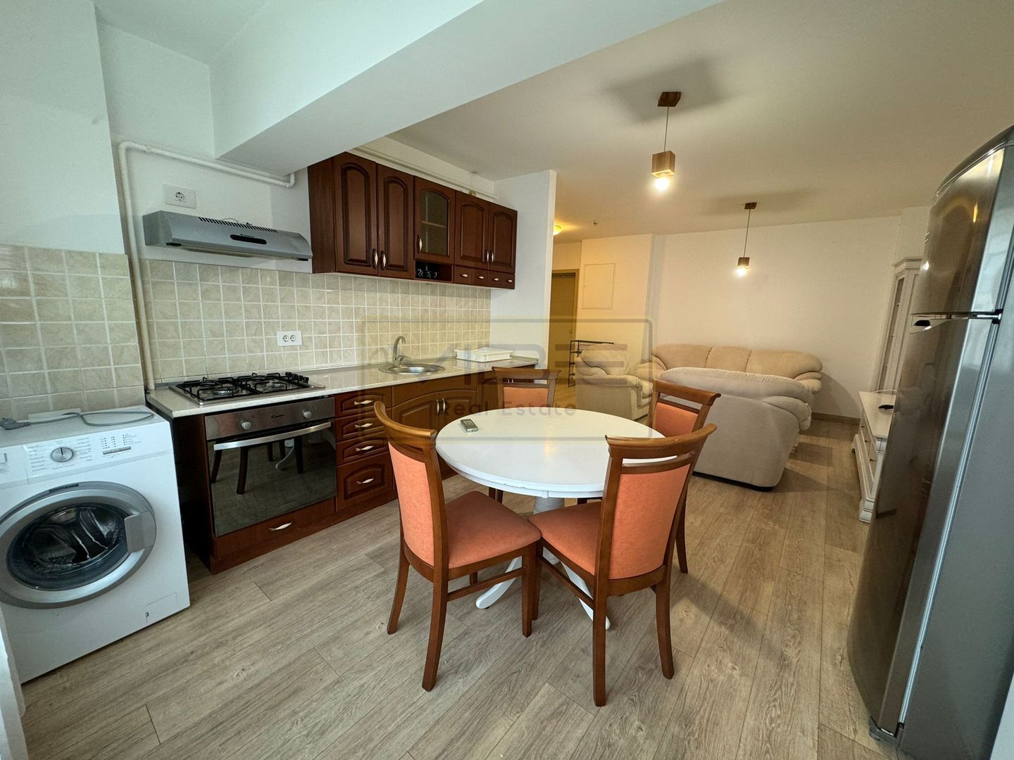 Apartament 2 camere modern Newton Tatarasi - Poză 4