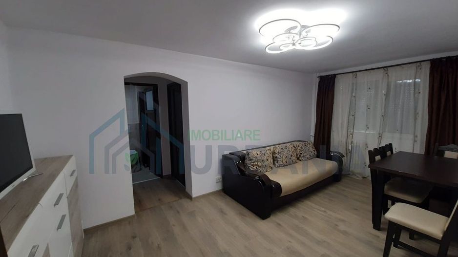 Închiriez apartament 2 cam. Podu Roș - Poză 1