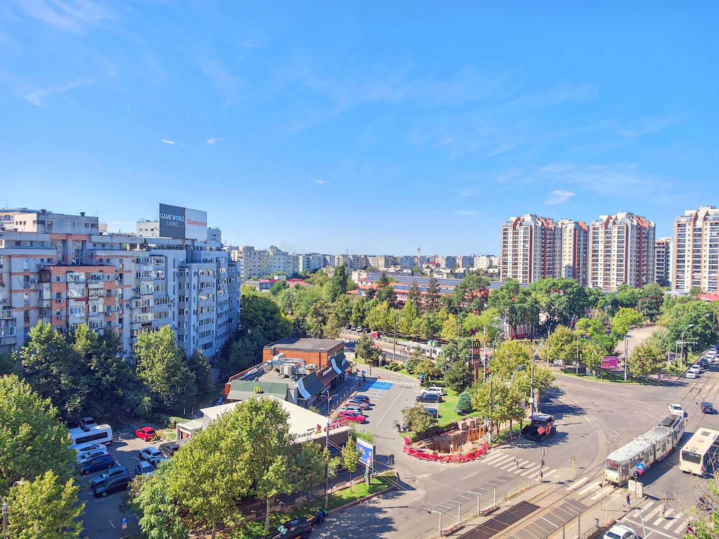 Renovat la trei minute de statia de metrou Dristor - Poză 23