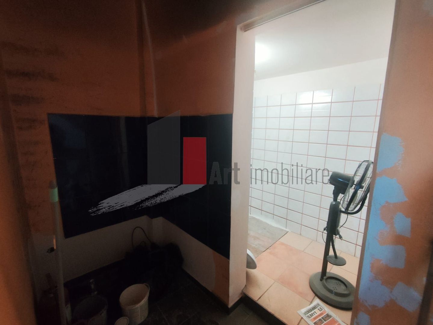 Spatiu Piata Domenii, trafic pietonal si auto - Poză 4