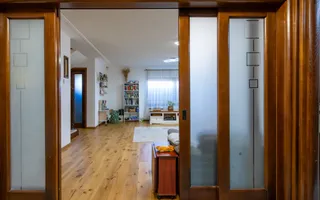 Casă/Vilă modernă de vânzare la intrare în Bogdan Vodă, județul Bacău. - Poză 27