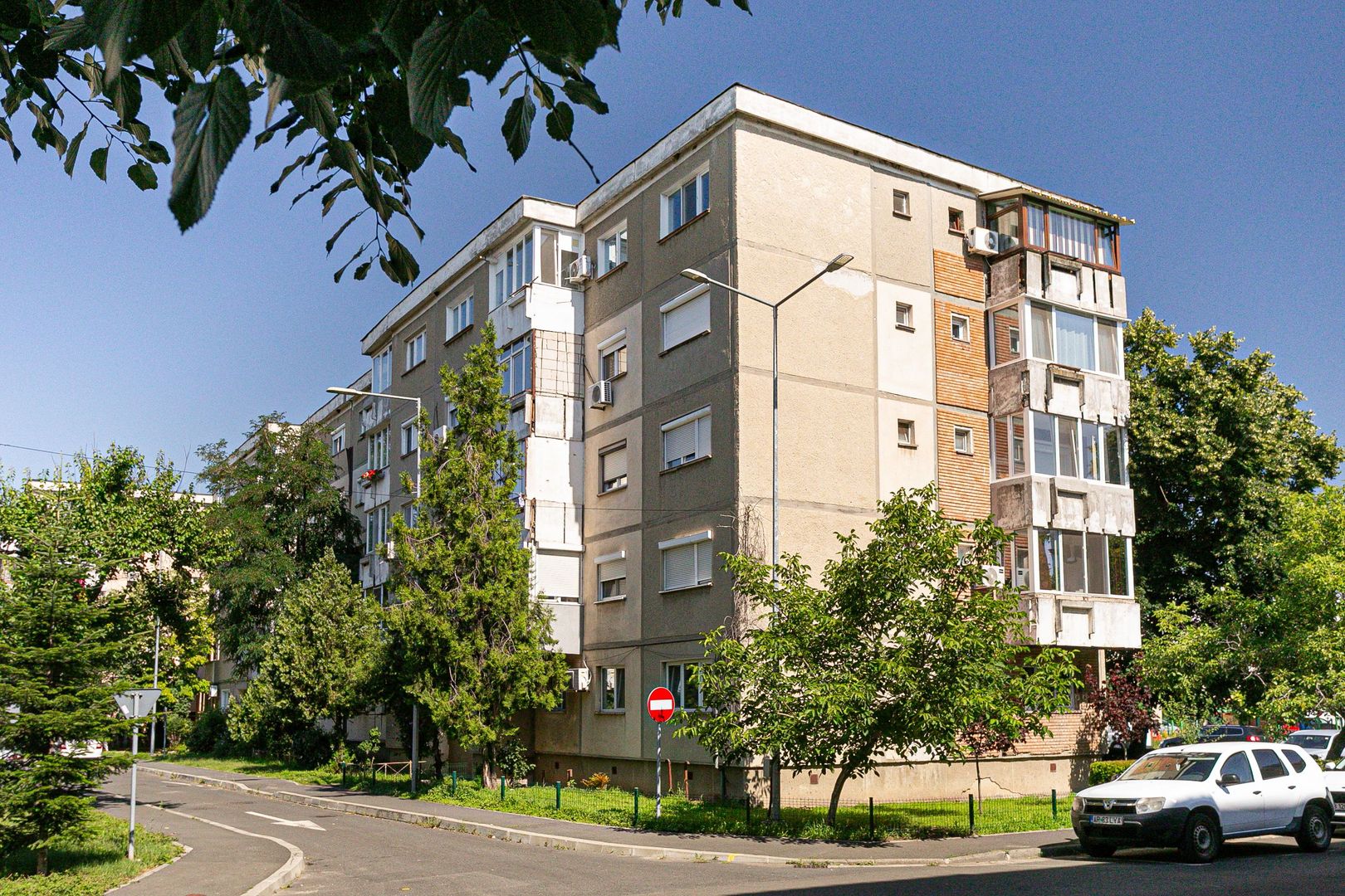 Apartament cu 3 camere Alfa etaj 4 - Comision 0% la cumparare - Poză 7