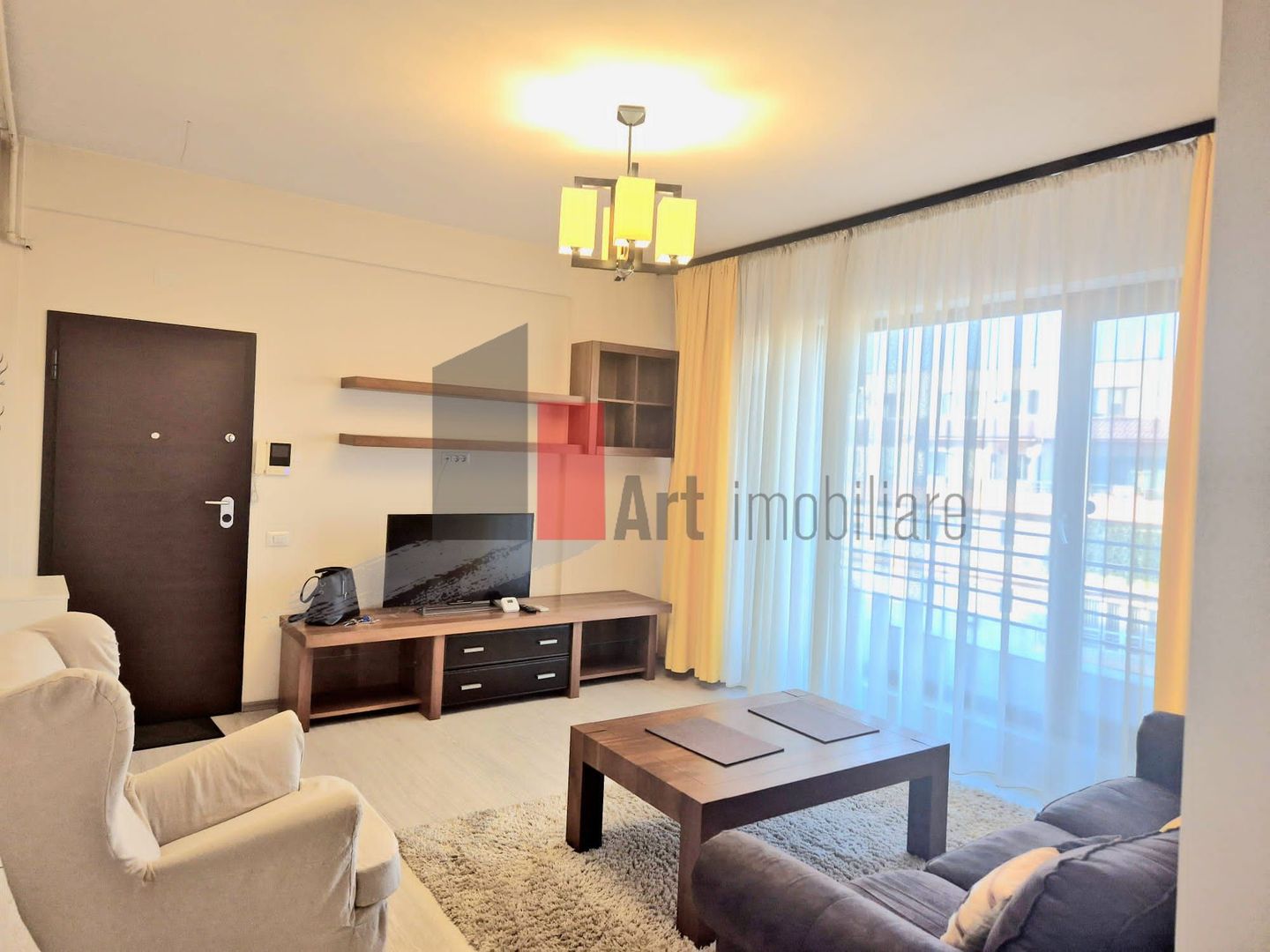 Apartament cu doua camere de inchiriat-Unirii-Alba Iulia-cu centrala - Poză 1