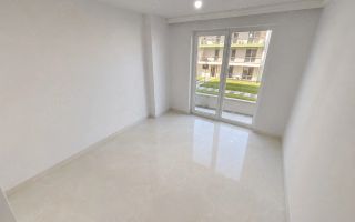Apartament 3 camere decomandate, 2 bai, 2 balcoane, etaj intermediar - Poză 4