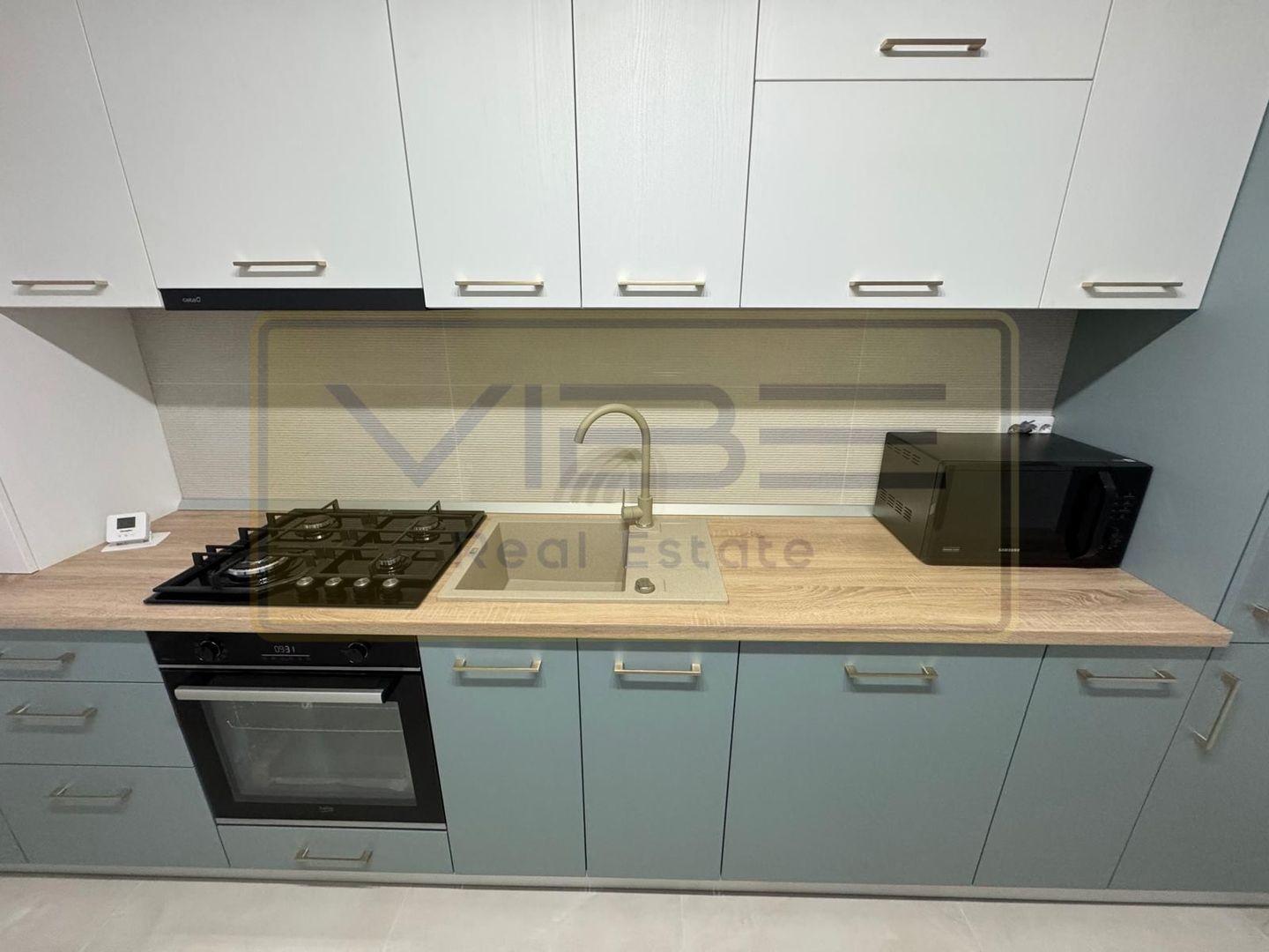 Apartament 1 camera cu parcare Bucium Mega Image - Poză 8