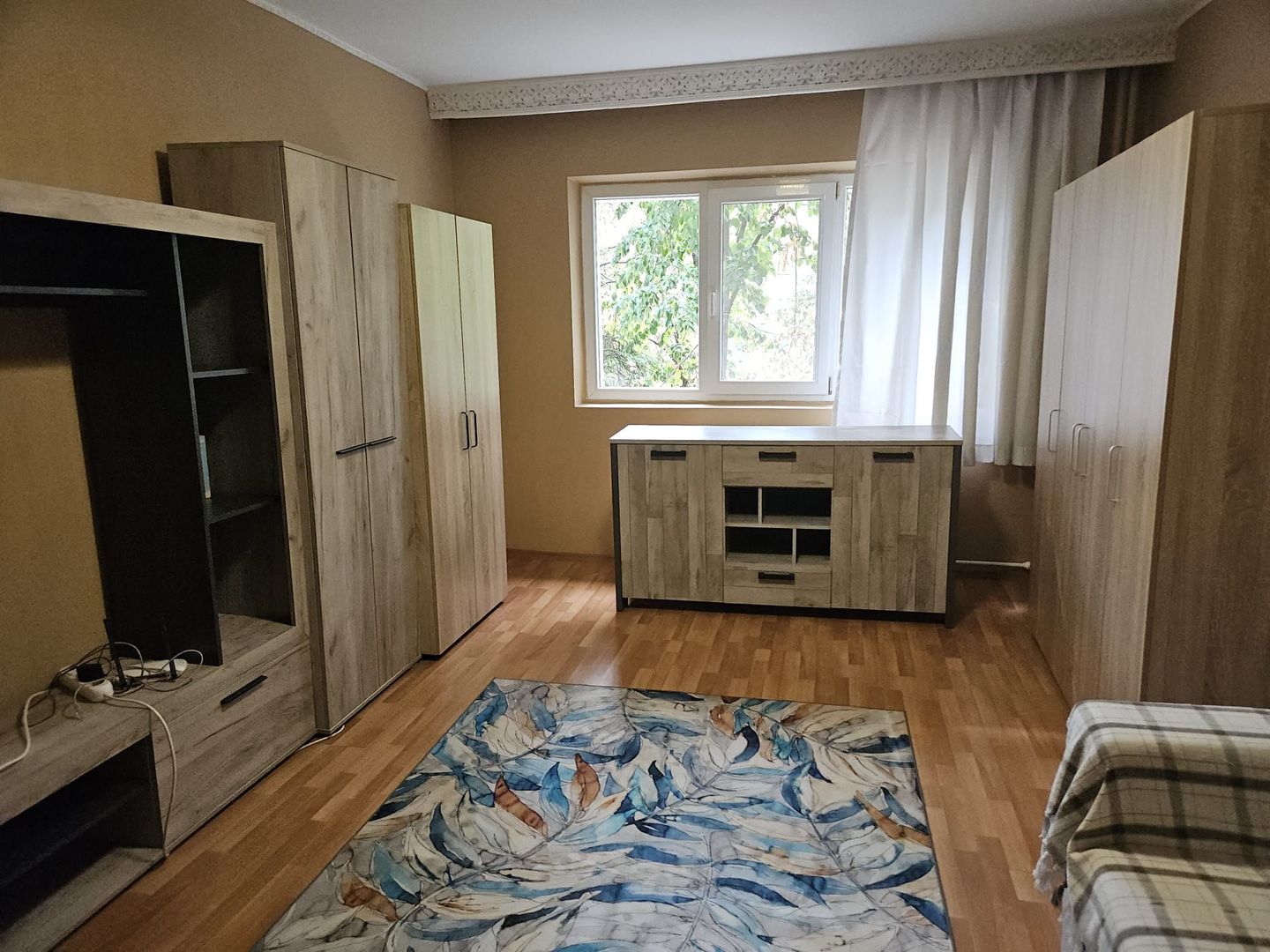 De inchiriat apartament 2 camere - Aviatiei - Poză 1