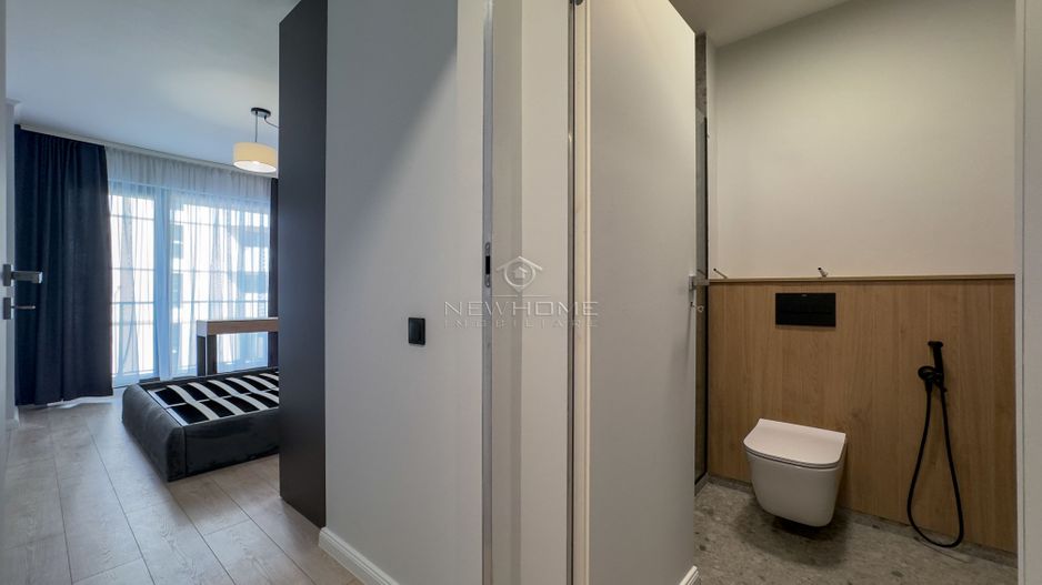 Apartament cu 2 camere, zona Str Eroilor - Poză 9