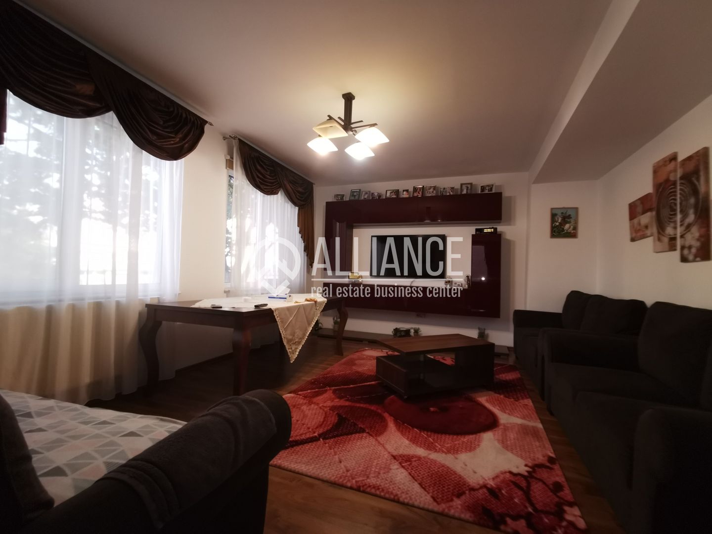 Inel 2 Eliberarii (COD06) etaj de vila 5 camere 150 mp - Poză 1